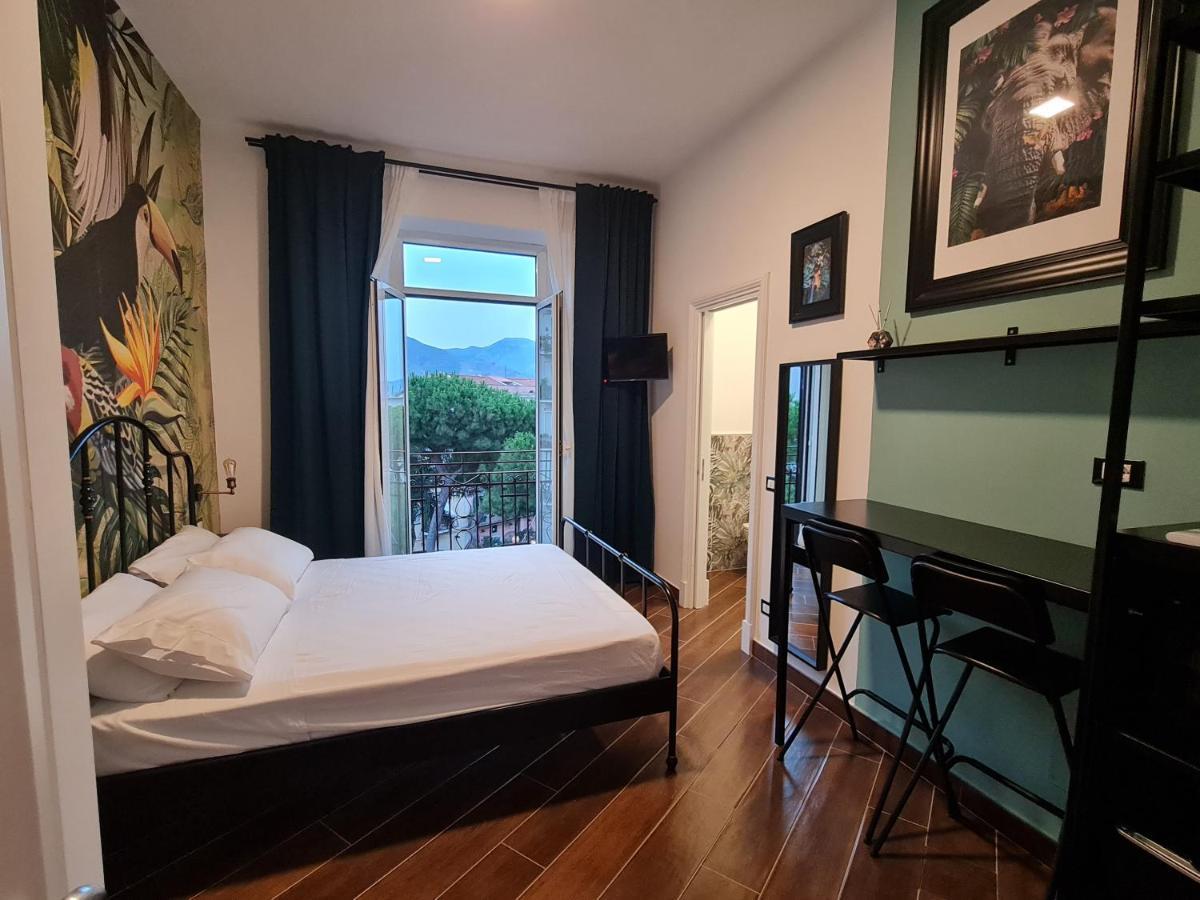 Il Sestante Vista Mare Bed & Breakfast Gaeta Luaran gambar